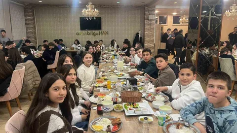 Tavşanlı'da İftar Buluşması Gerçekleşti