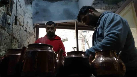 Gaziantep'te Kalaycıların Bayram Çalışması