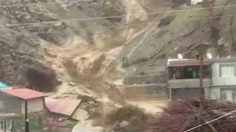 Şırnak'ta Sel ve Heyelan Olayı