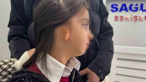 Minik Esila İçin Sağlıkçılar Seferber Oldu