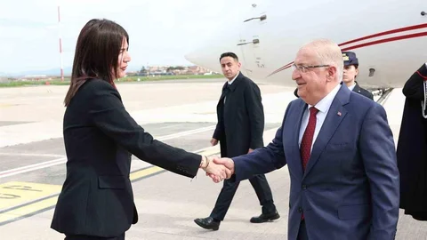 Milli Savunma Bakanı Güler Roma'da