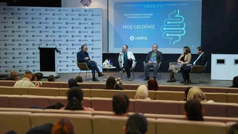 Kalın Bağırsak Kanseri Paneli İstanbul'da Yapıldı