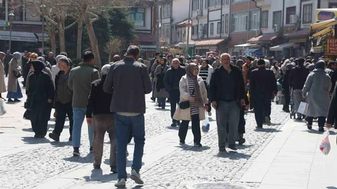 Konya'da Bayram Alışverişi Yoğunluğu