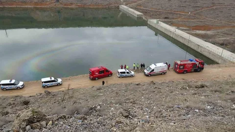 Malatya'da Araç Gölete Düştü