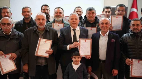 Dev Projede Tapular Sahiplerine Verildi