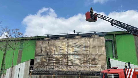 Kocaeli'nde Yıldız Entegre Fabrikasında Yangın