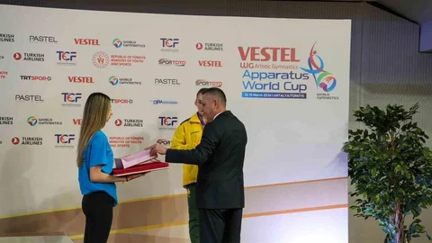 Niğde'de Cimnastik Dünyası Heyecanı