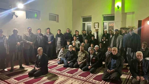 Dicle'de Kadir Gecesi Coşkusu