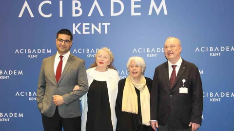 Alzheimer Hastalığı Kadınları Daha Çok Etkiliyor