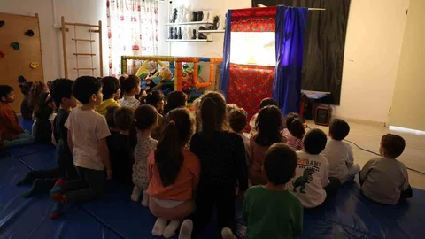 Didim'de Hacivat ve Karagöz Etkinliği