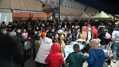 İnönü'de Kadir Gecesi İftarı