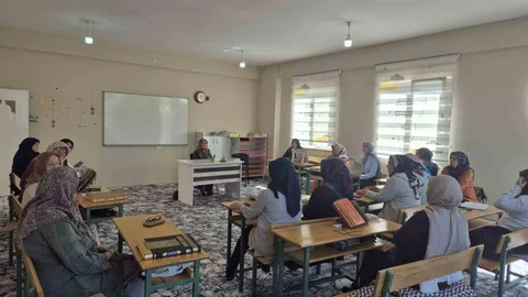 Afyonkarahisar'da Kadınlara Sohbet Programları