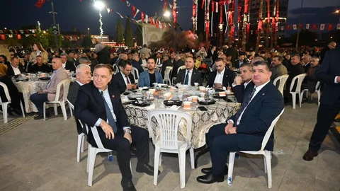 Kepez'de Kadir Gecesi İftar Programı
