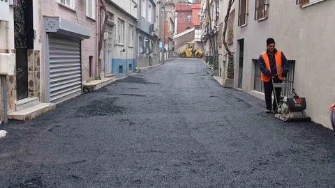 Bursa'da Yeşilova Mahallesi'ne Yeni Asfalt Çalışması