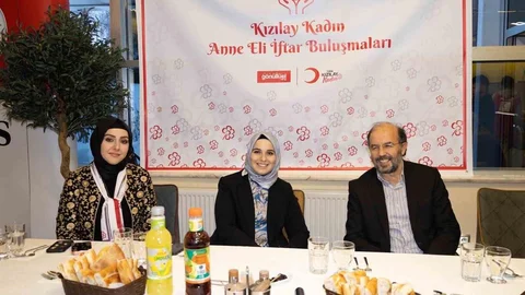 Erzurum'da Anlamlı İftar Programı
