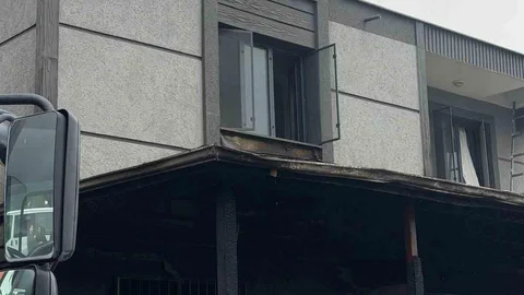 Antakya'da Ev Yangını Kontrol Altına Alındı