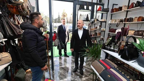 Adıyaman'da Vali Varol Esnafı Ziyaret Etti