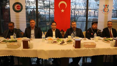 Hak-İş Diyarbakır'da İftar Buluşması