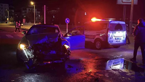 Aksaray'da Kuzenlerin Trafik Kazası