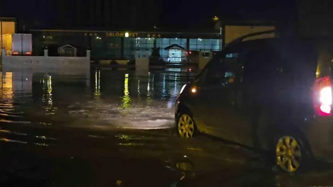 Hasköy'de Su Baskınları Yaşandı