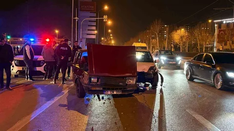 Kayseri'de Trafik Kazası: 1 Yaralı