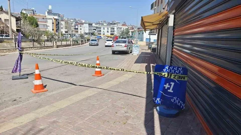Antalya'da Cinayet Şüphelisi Yakalandı