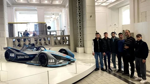 Yenipazarlı Genç Ustalar Yurda Döndü