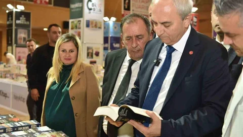 Kepez'de Kitap Fuarı Başlıyor