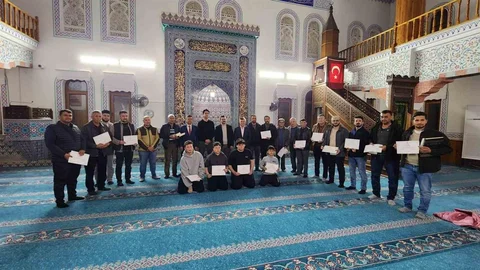 Köyceğiz'de Kur'an Eğitimi Belge Töreni