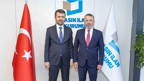 Karabük'te Rektör Kırışık ve Genel Müdür Çay Buluştu