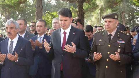 Kilis’te Şehitler Dualarla Anıldı