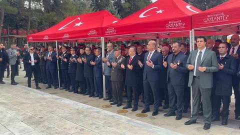 Gaziantep'te Şehitler Anıldı