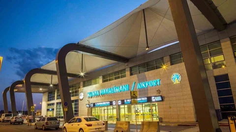 Konya Havalimanı'na Şubat Ayında 70 Bin Yolcu Hizmet Verdi