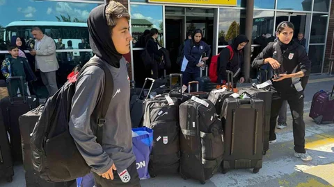 İran Kadın Milli Futbol Takımı Iğdır'a Geldi