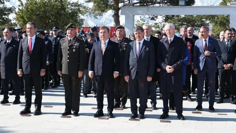 Erzincan'da Şehitler Anıldı