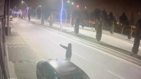 Bolu'da Alkollü Mekana Saldırı Anı Görüntülendi