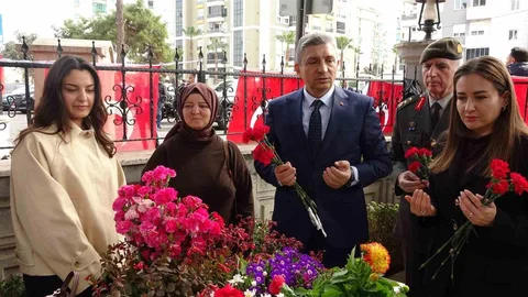 Antalya'da Çanakkale Şehitleri Anıldı