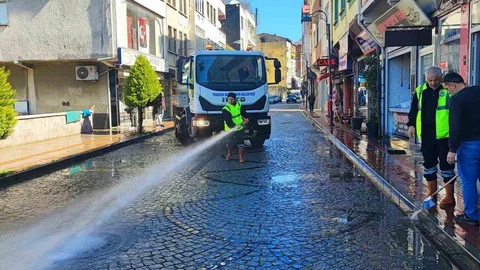 Trabzon'da Bayram Temizliği Yapıldı