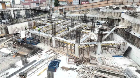 Dilovası'nda Kent Meydanı Projesi İlerliyor