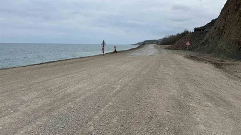 Tekirdağ'da Heyelan Sonrası Yol Açıldı