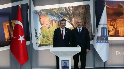 Cumhurbaşkanı Yardımcısı Çanakkale'yi Ziyaret Etti