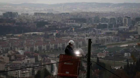 UEDAŞ'tan Bursa'da Kesintisiz Enerji Hizmeti