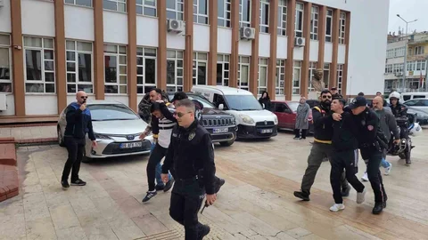 Aydın'da Firari Kuzenlerin Yakalanması