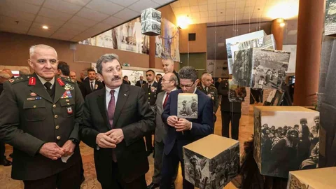 Çanakkale ve İstiklal Madalyası Sergisi Beğenildi