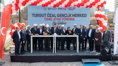 Malatya'da Gençlik Merkezi Temeli Atıldı
