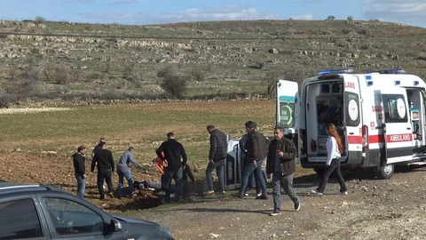 Batman'da Takla Atan Araçta 5 Yaralı