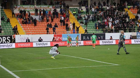 Corendon Alanyaspor Kocaelispor'u Yendi