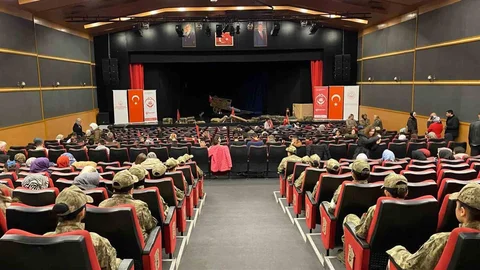 Çanakkale Ruhu Erzurum'da Yaşatıldı