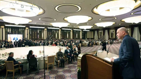 Cumhurbaşkanı Erdoğan'dan Öğretmenlere Destek Mesajı