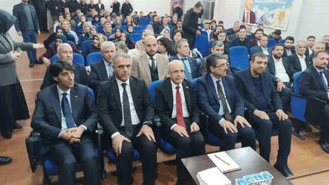 Bakan Şimşek Batman'da AK Parti ile Buluştu